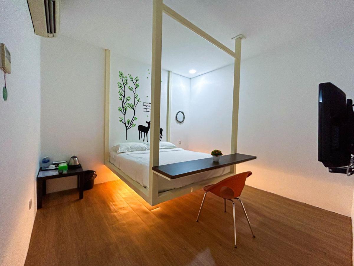 Cel Hotel Skudai Eksteriør billede