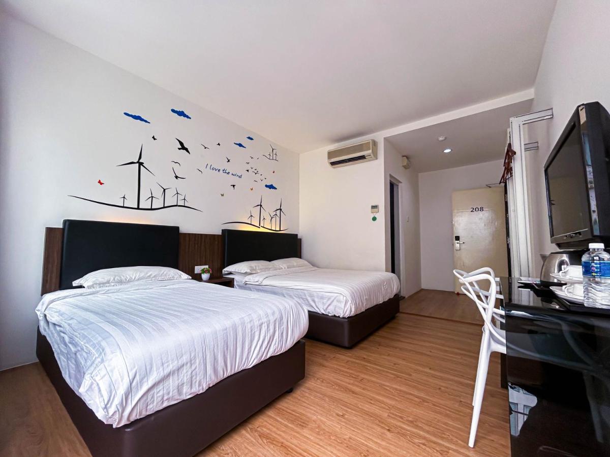 Cel Hotel Skudai Eksteriør billede